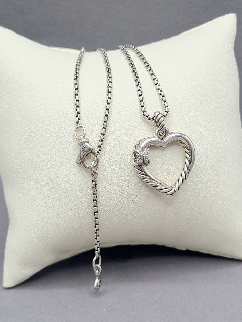 David Yurman Crossover Diamond X Heart Pendant Necklace - 18" - RARE